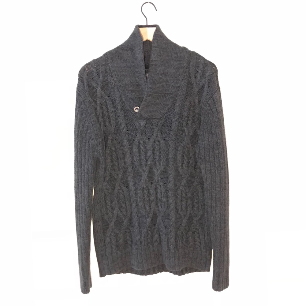 BKE Athletic Fit Gray Cabled Knit Sweater Large